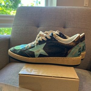 Golden Goose Ball Star 36 NIB. Black/Metallic Mint